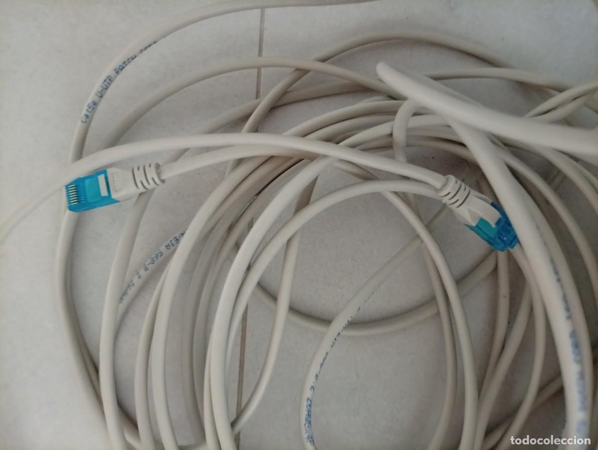 Segunda mano: Cable de red Ethernet Cat5e U/UTP. Ideal para conexiones de red. - Conectores RJ45. - Color blanco.