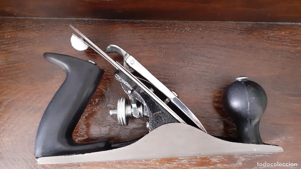 Segunda mano: CEPILLO ACERO para LIJAR madera