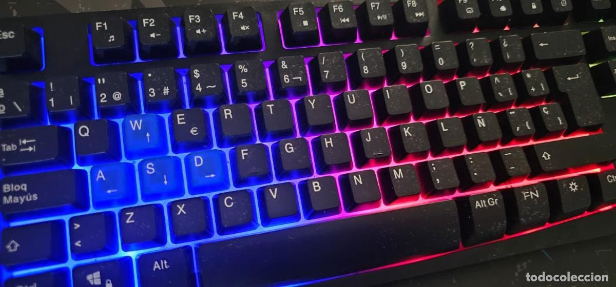 Segunda mano: Teclado Gaming NGS (RGB multicolor)