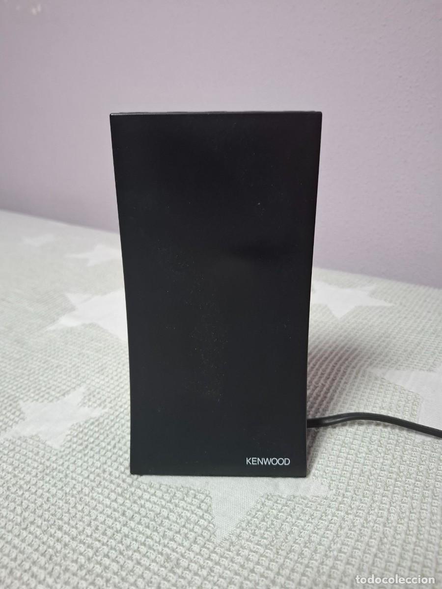 Segunda mano: Ionizador de aire de la marca Kenwood y modelo AC-200