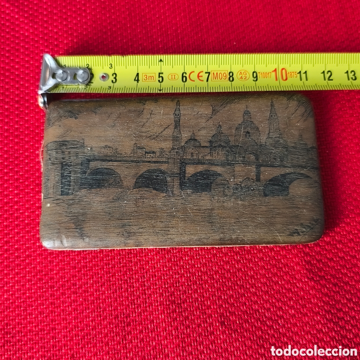 Segunda mano: Tarjetero en madera con dibujos a plumilla , Zaragoza - Foto 4