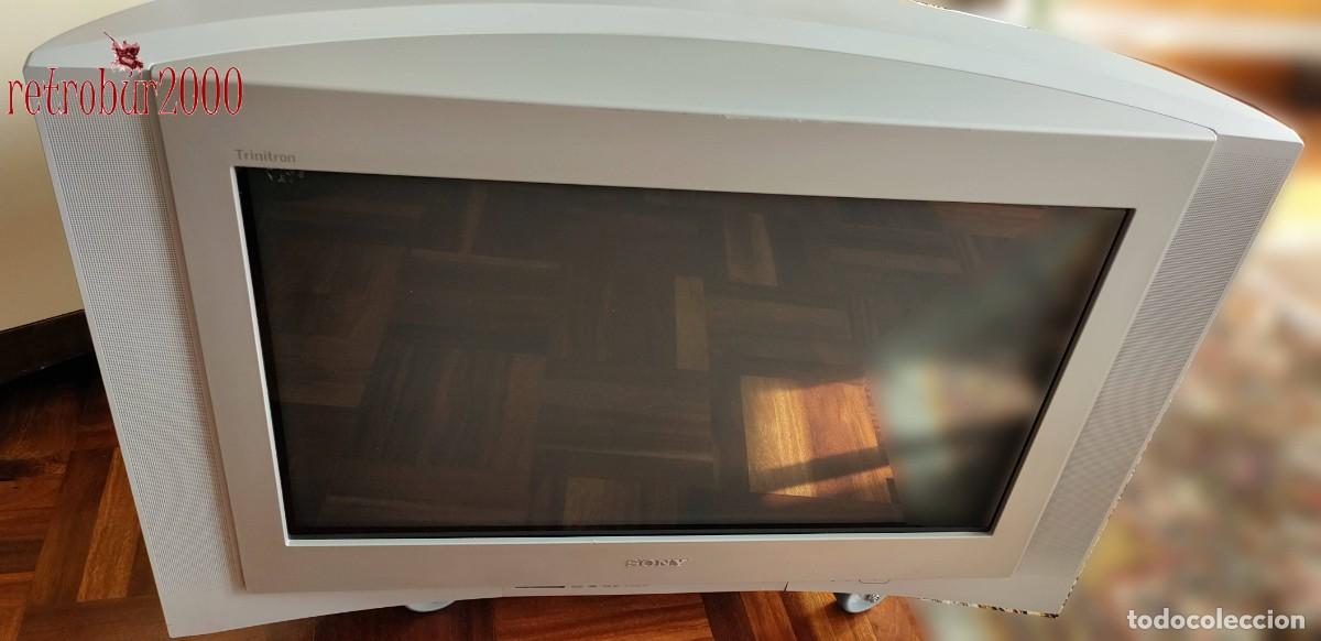 Segunda mano: TV CRT Sony Trinitron 32&rdquo; KV-32FQ80E (100Hz) - Con Mando y Manual Originales - Especial Retro Gaming