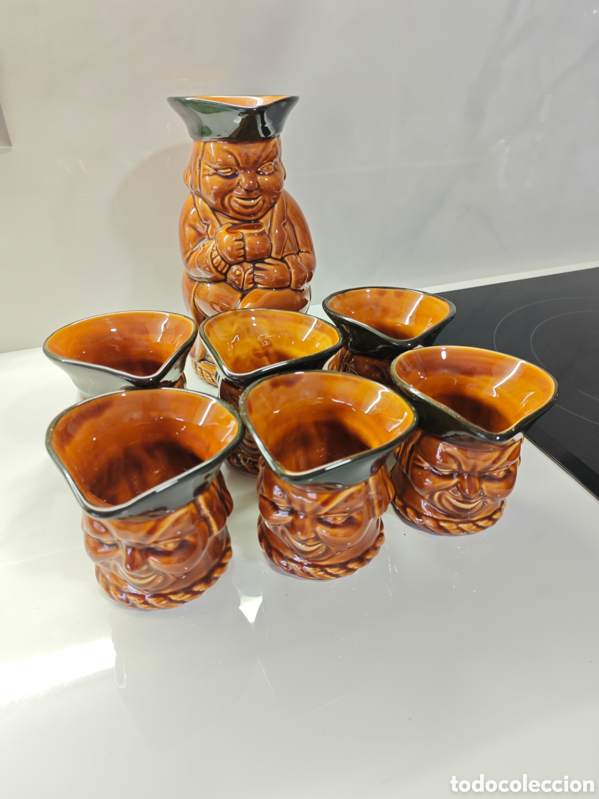 Segunda mano: Colecci&oacute;n de jarras de Valdemora - Foto 1