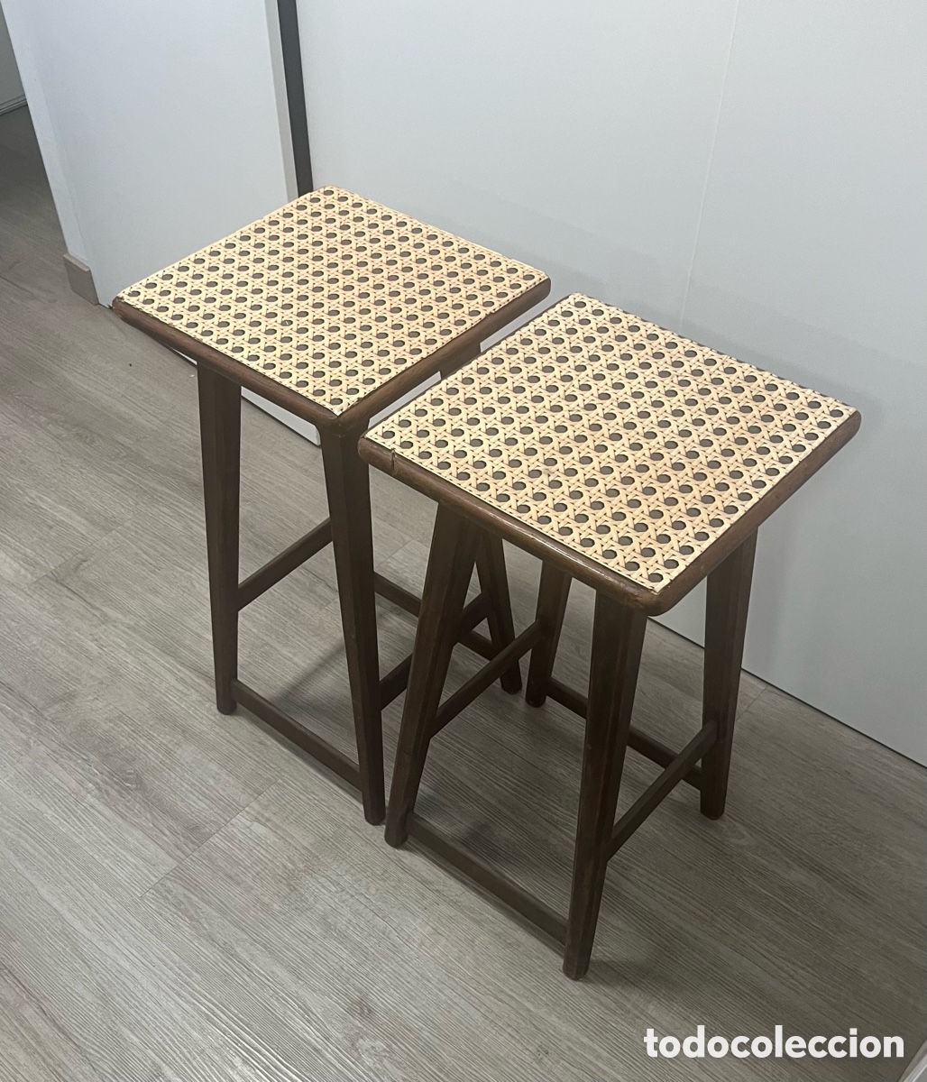 Segunda mano: Pareja banquetas de madera - Foto 3