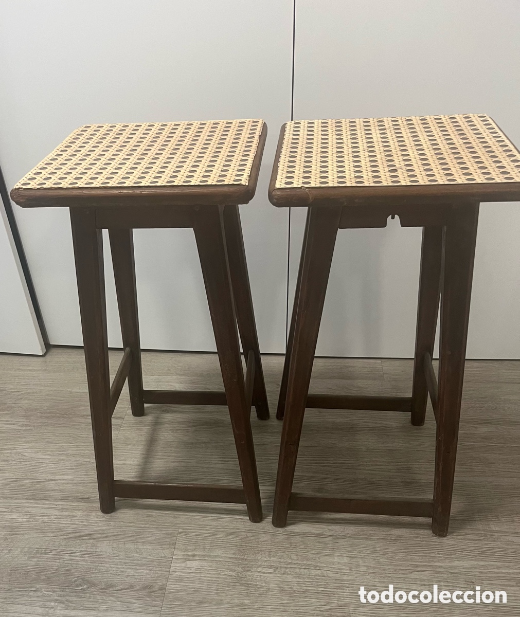 Segunda mano: Pareja banquetas de madera - Foto 5