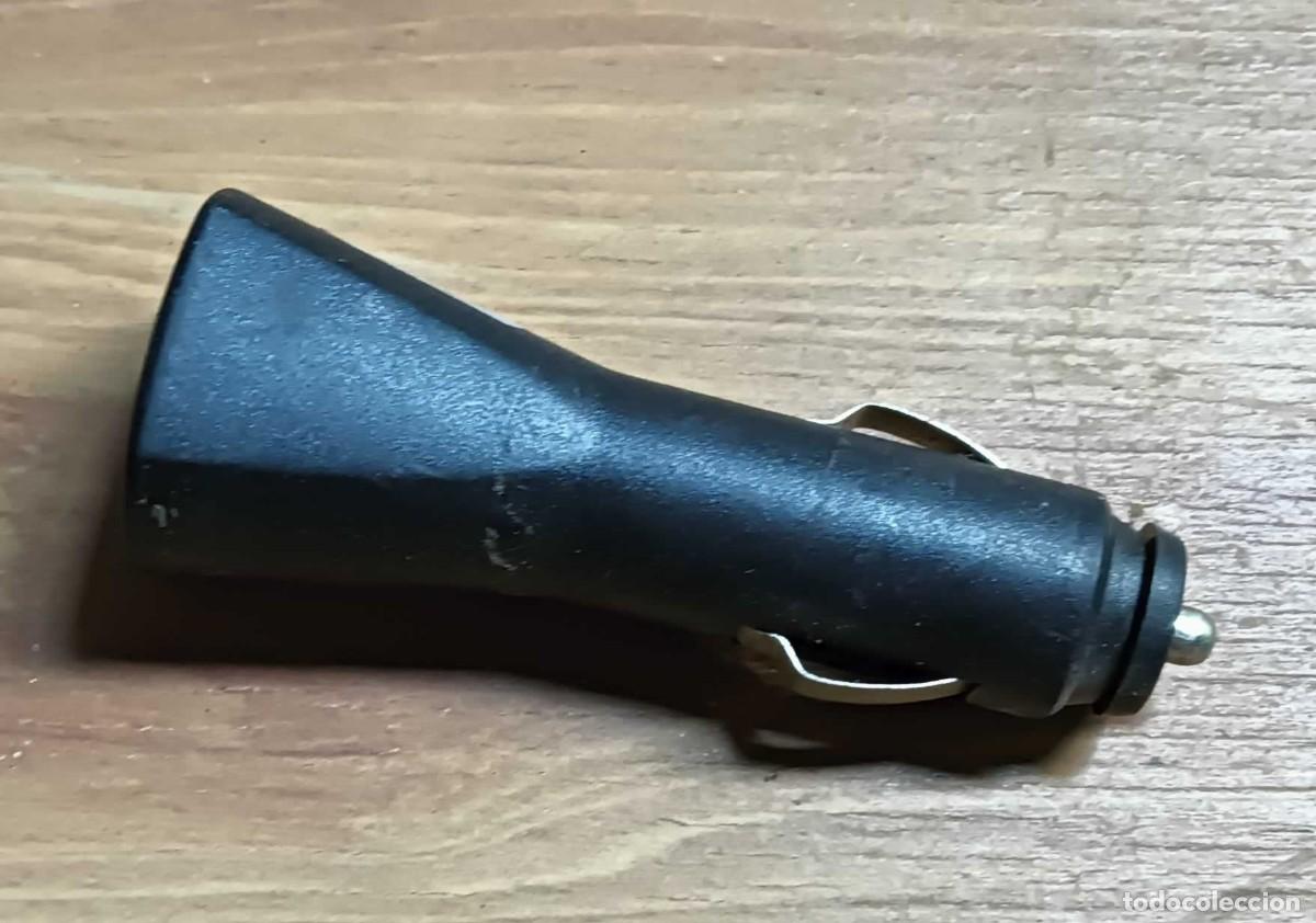 Segunda mano: ADAPTADOR DE CORRIENTE PARA COCHE/CAMI&Oacute;N &ndash; ENTRADA 12-24V A SALIDA 5V 1A
