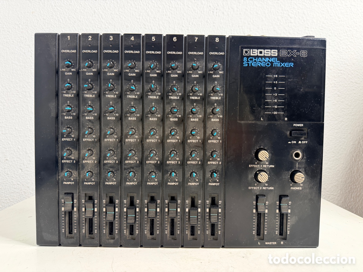 Segunda mano: Boss BX-8 Analog 8 Channel Stereo Mixer No Power Supply