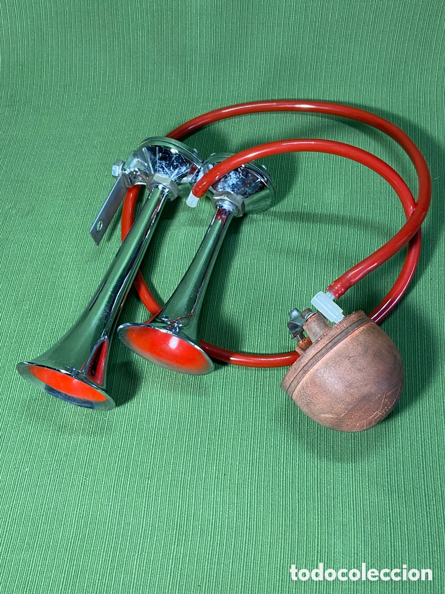 Segunda mano: Micro tromba, claxon o bocina Poli para motos Vespa o Lambretta.