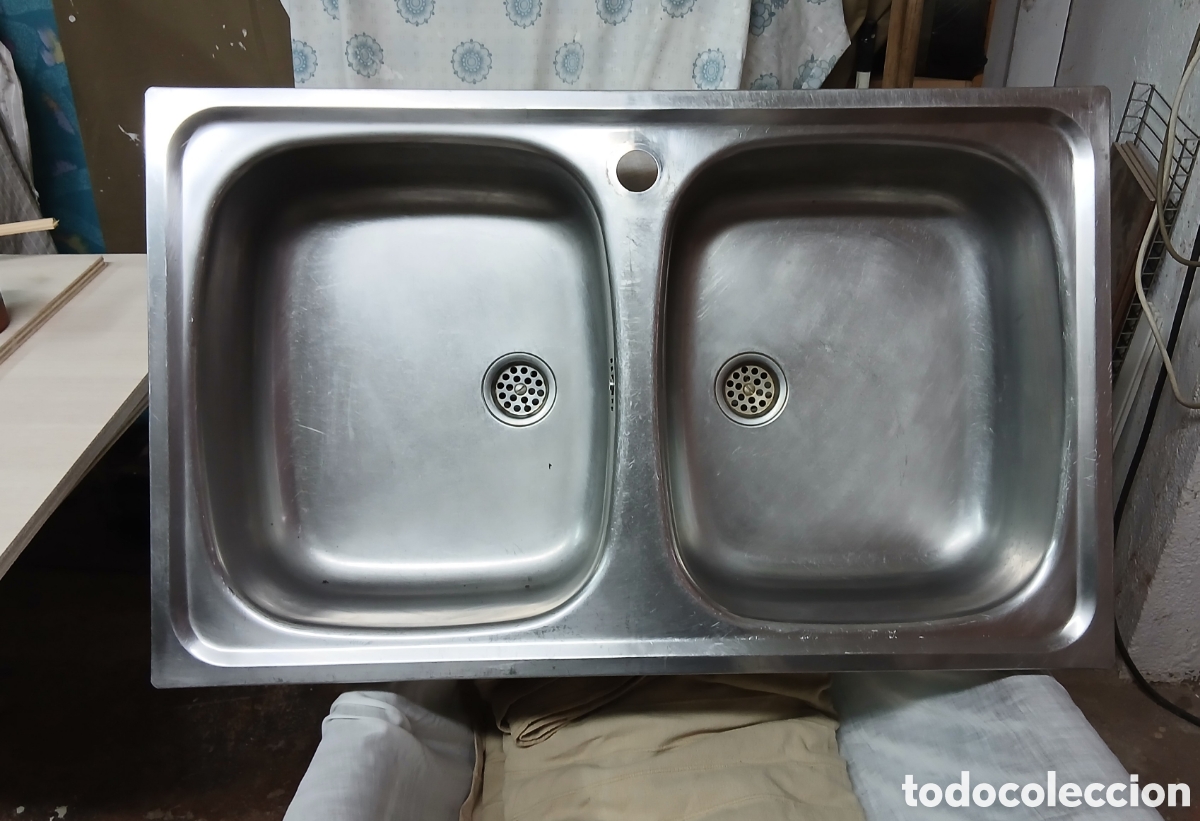Segunda mano: Fregarero Roca dos senos, acero inoxidable