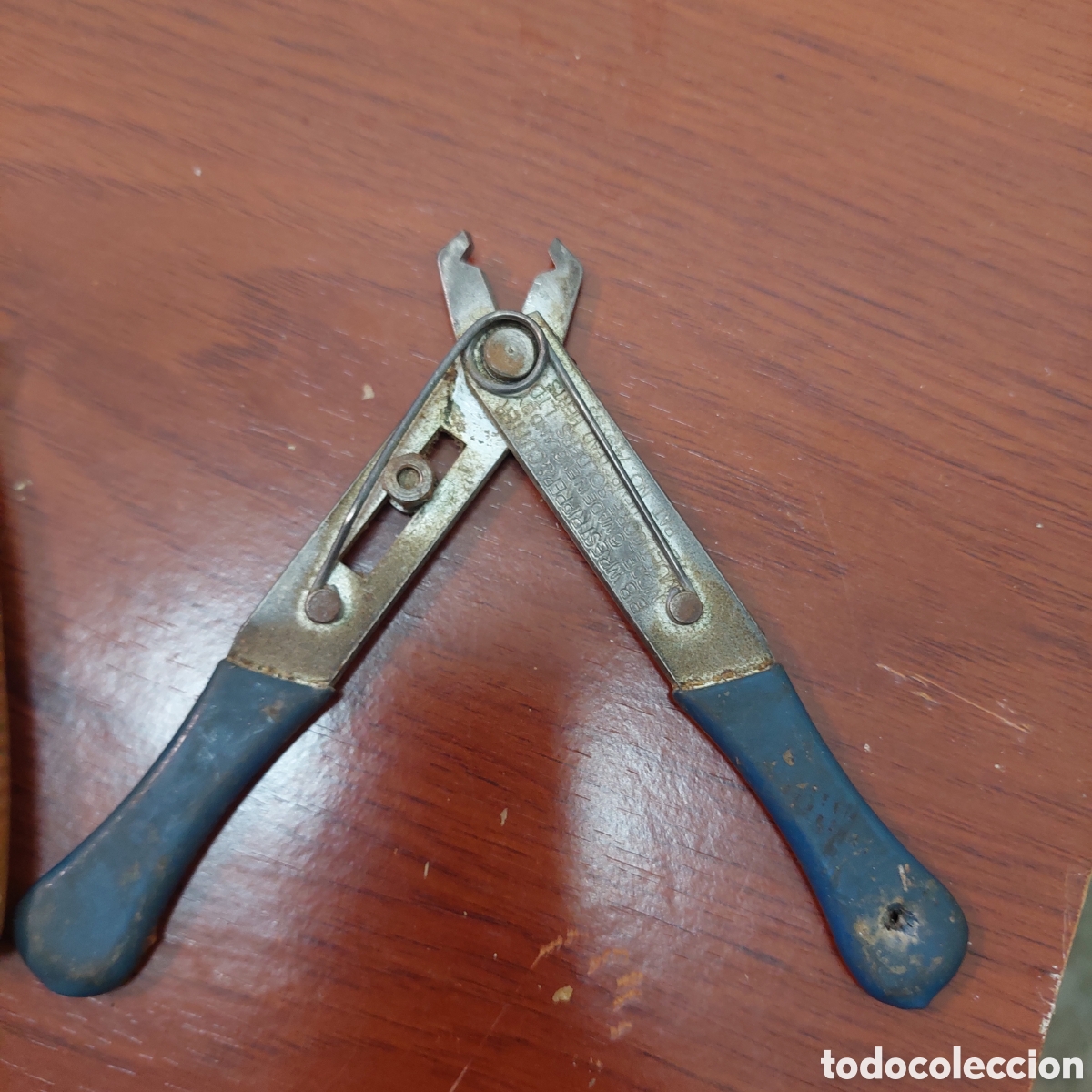 Segunda mano: 2 Pelacables y cortador. - Foto 3
