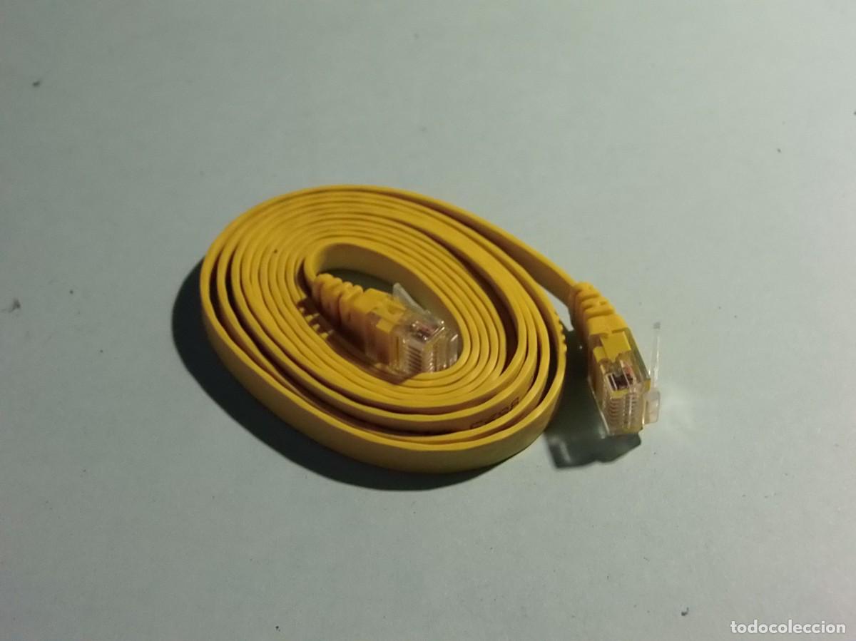 Segunda mano: CABLE DE RED ETHERNET PLANO - CONECTORES RJ45.