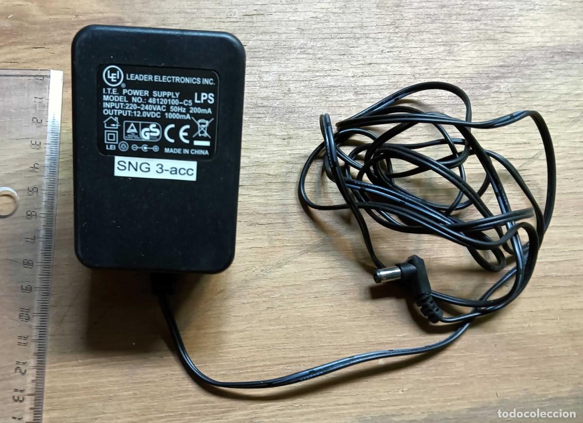 Segunda mano: ADAPTADOR DE CORRIENTE 12V 1A - CONECTOR JACK - ENCHUFE EUROPEO - Foto 1