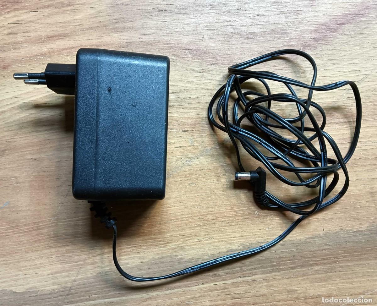 Segunda mano: ADAPTADOR DE CORRIENTE 12V 1A - CONECTOR JACK - ENCHUFE EUROPEO - Foto 2