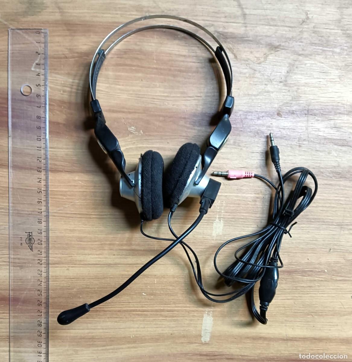 Segunda mano: AURICULARES CON MICR&Oacute;FONO PARA PC - DIADEMA MET&Aacute;LICA - JACK 3,5 MM