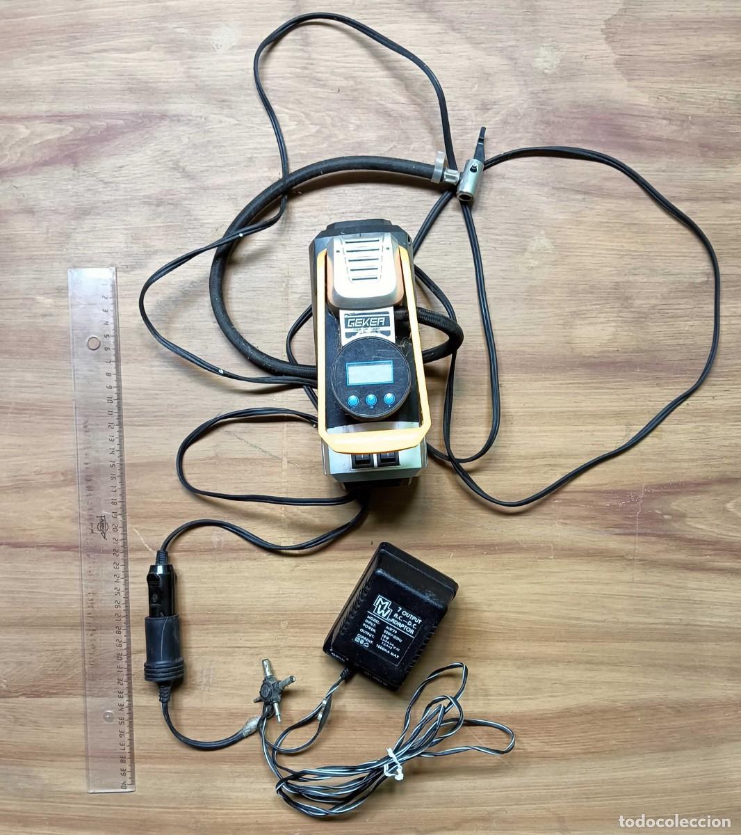 Segunda mano: MINI COMPRESOR DE AIRE PORT&Aacute;TIL DIGITAL GEKER CON PANTALLA LCD - 12 V