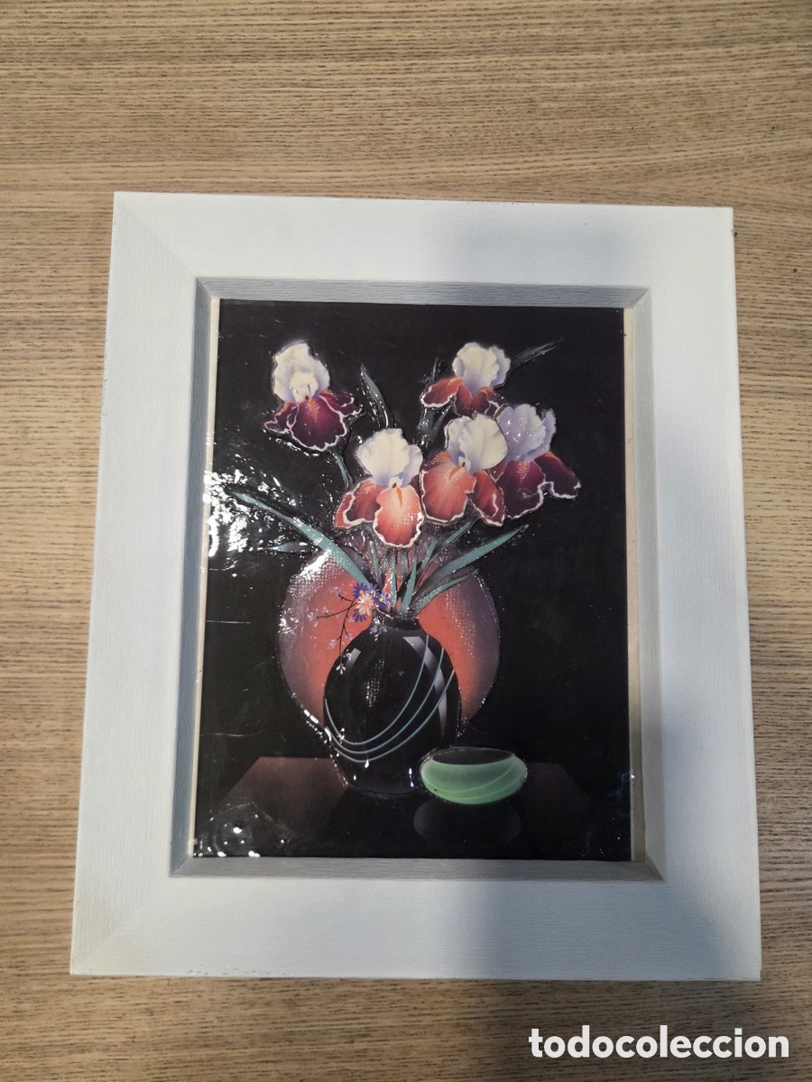 Segunda mano: Cuadro Decorativo en Relieve 3D - Bodeg&oacute;n Floral / Lirios con Marco Blanco
