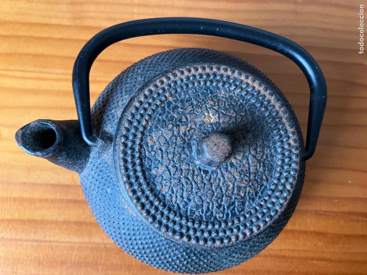 Segunda mano: Tetera oriental de hierro fundido - Foto 2