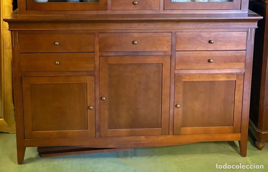 Segunda mano: Mueble Vitrina con cajones y puertas - Foto 2