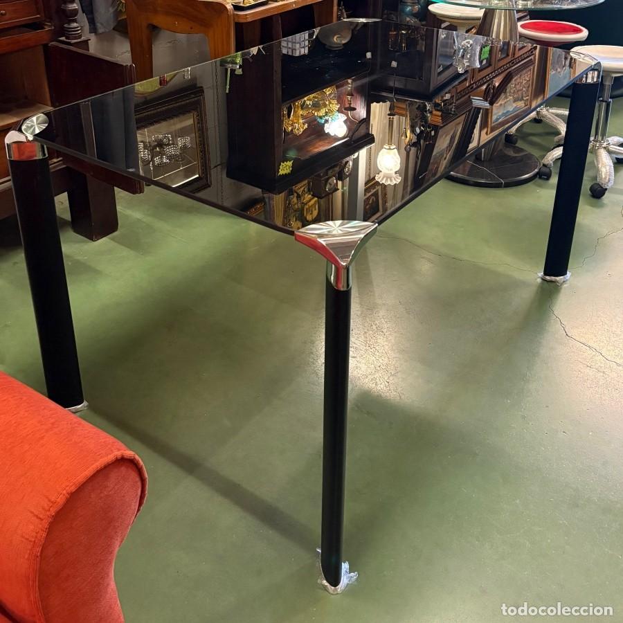 Segunda mano: Mesa de Comedor de Dise&ntilde;o Moderno