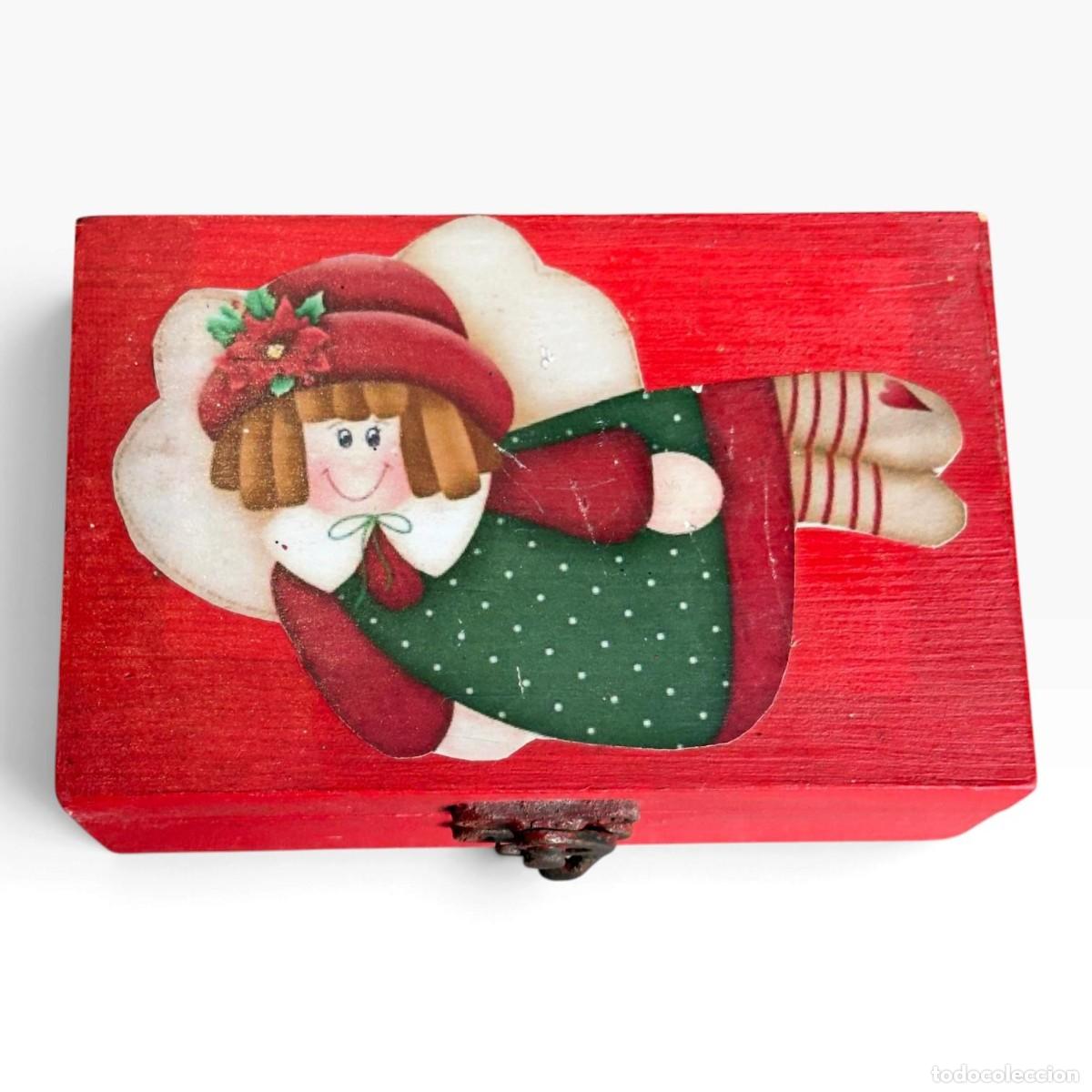 Segunda mano: Caixa de Madeira Vermelha Com Boneca/Anjo de Natal