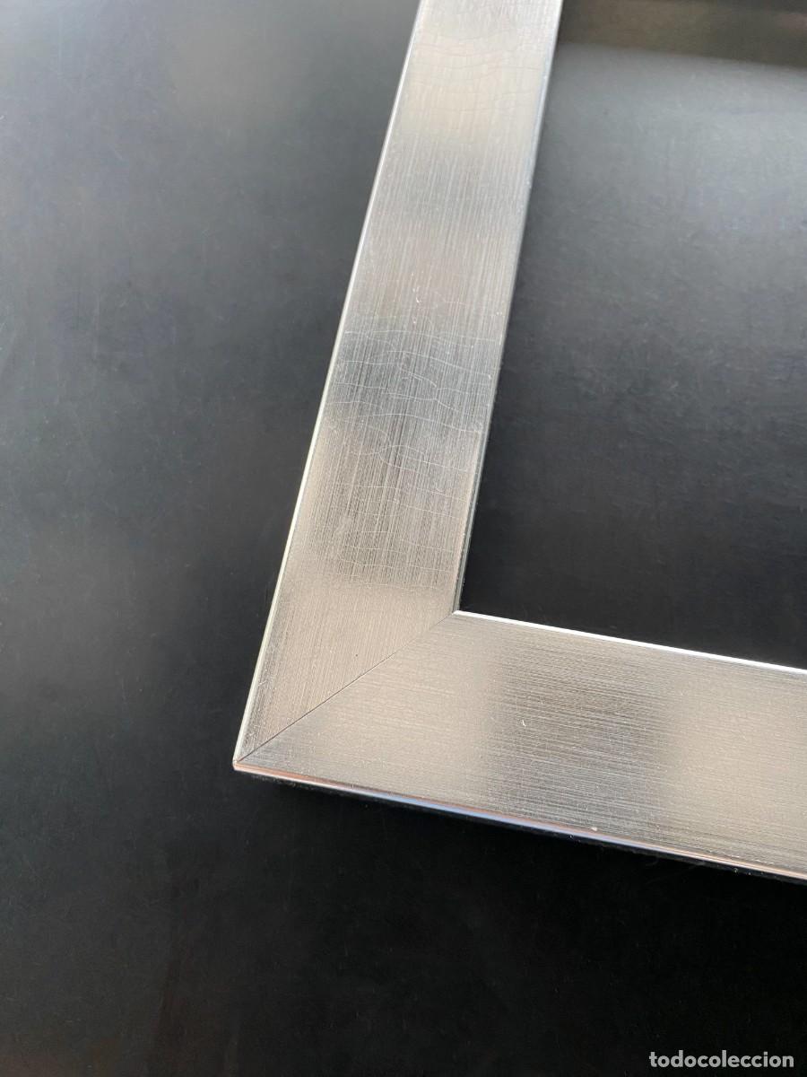 Segunda mano: Marco de Madera liso Plateado - 37 x 27 cm - Foto 4