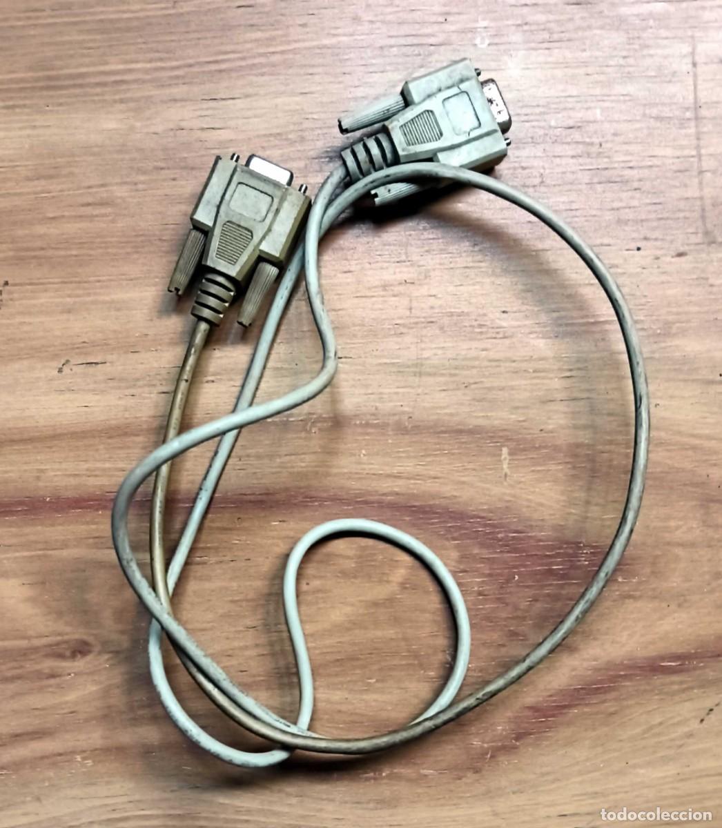 Segunda mano: CABLE DB9 RETRO PARA ORDENADOR - DE-9 HEMBRA A DE-15 MACHO - 1,5 M - PC DE COLECCI&Oacute;N