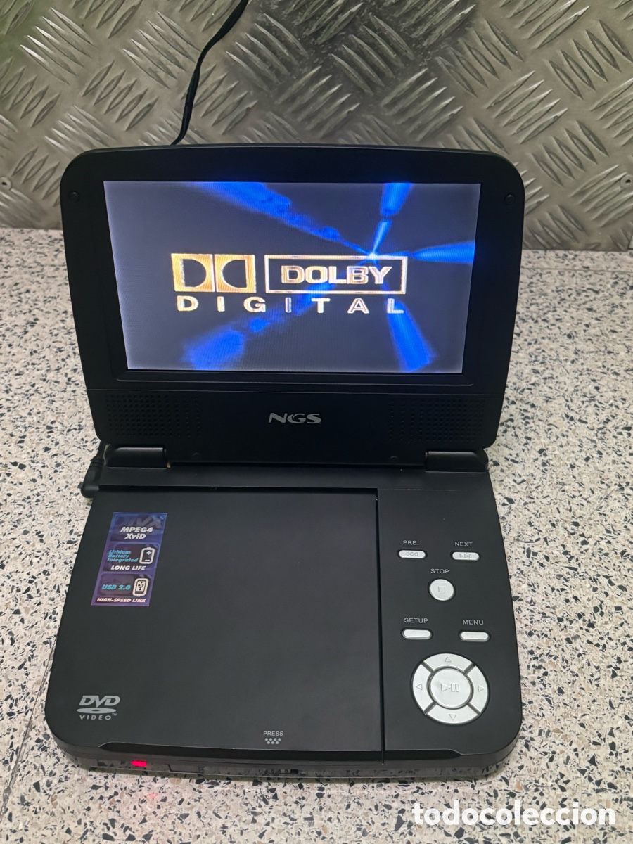 Segunda mano: Reproductor DVD Port&aacute;til NGS - Pantalla LCD, USB, SD/MMC, DivX, Bater&iacute;a Litio