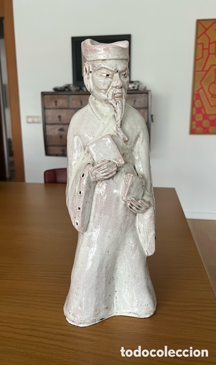 Segunda mano: figura de cer&aacute;mica vidriada que representa a un sabio, erudito o dignatario chino