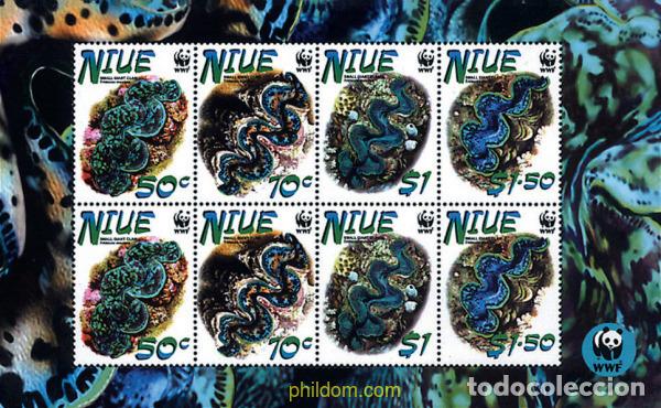 Sellos: 12625 MNH NIUE 2002 WWF. TRIDACNA MAXIMA