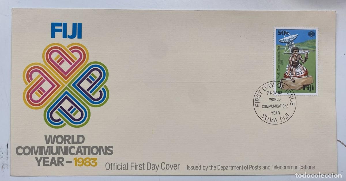 Sellos: TS.)1983, FIJI, SUVA, FIRST DAY COVER, FEATURING A LARGE, MULTICOLORED, GEOMETRIC, CLOVER-SHAPED EMB