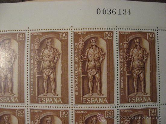 Sellos: HOJA COMPLETA . EDIFIL 1872, CENTENARIO DE LA LEGION VII GEMINA, FUNDACION DE LEON. A&Ntilde;O 1968 .