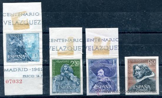 Sellos: Edifil SH 1344/47. Sellos recortados de las Hojitas Velazquez. Solo el de 80 cts tiene fijasellos.
