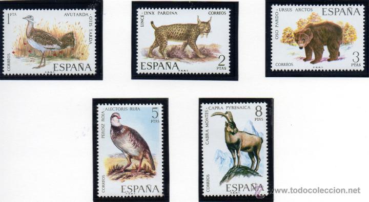 Stamps: ESPA&Ntilde;A.- EDIFIL N&ordm; 2036/40 SERIE COMPLETA EN NUEVO