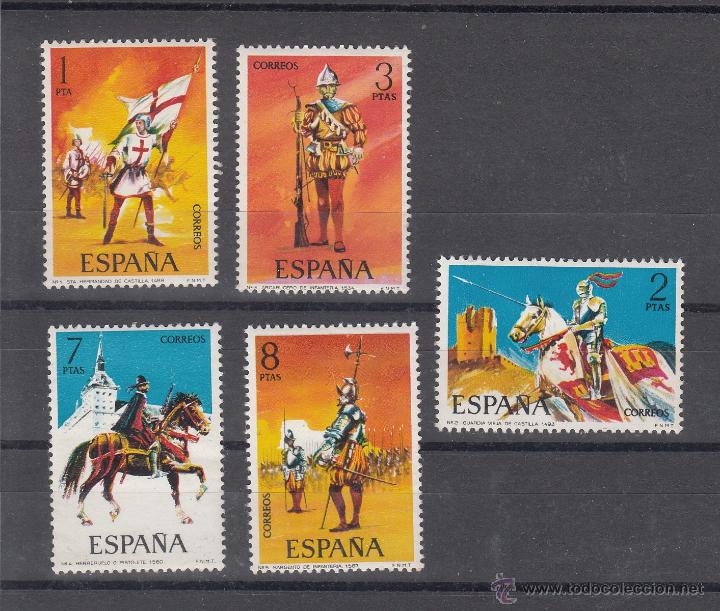 Sellos: espa&ntilde;a 2139/43 sin charnela, uniformes militares, - Foto 1