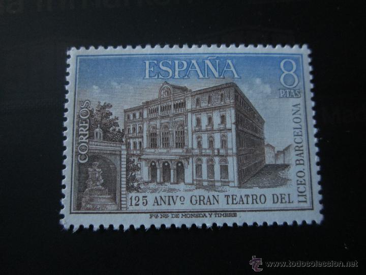 Timbres: 1972. 125 aniversario del gran teatro del Liceo. Edifil 2114