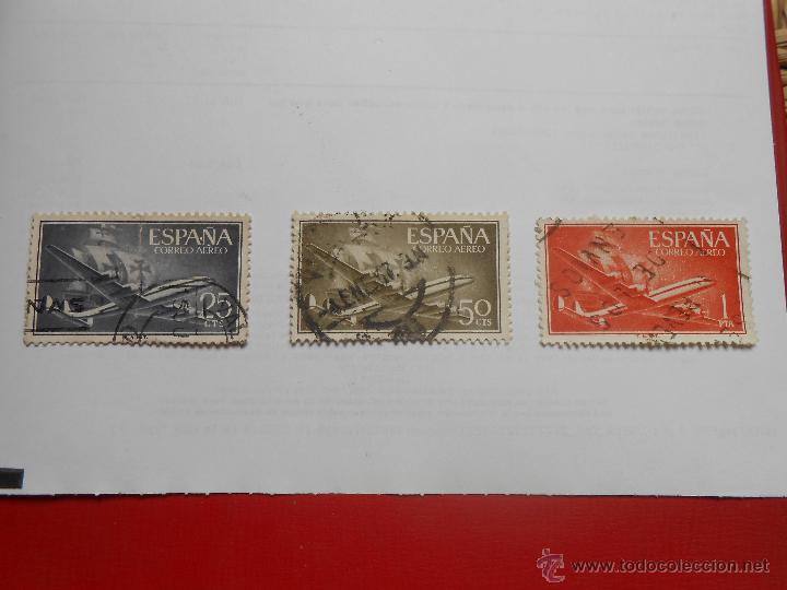 Sellos: SUPERCONSTELLATION y NAO SANTA MARIA 1955/56 - Foto 1