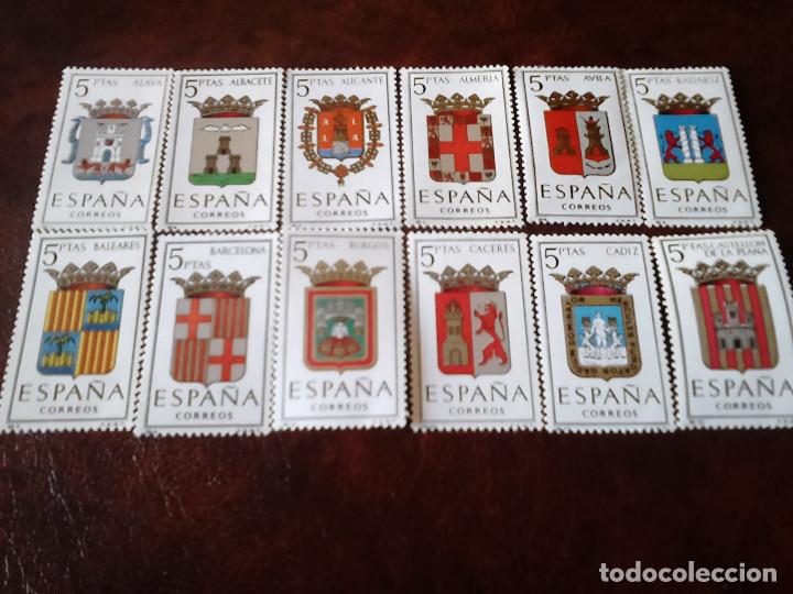 Selos: SERIE DE 1962 - ESCUDOS