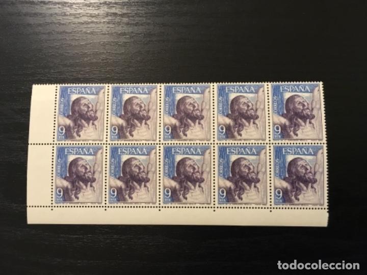 Timbres: Edifil 2678 - Cristo de la Expiraci&oacute;n bloque de 10