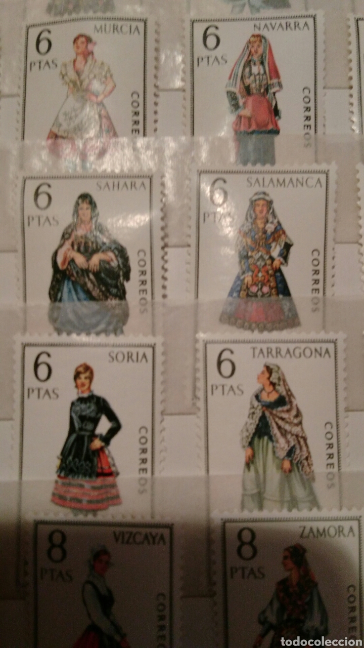Sellos: SELLOS DE LOS 53 TRAJES REGIONALES, NUEVOS - Foto 3