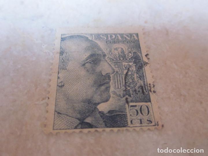 Sellos: SELLO 50 CENTIMOS ESPA&Ntilde;A - GENERAL FRANCO - Foto 1