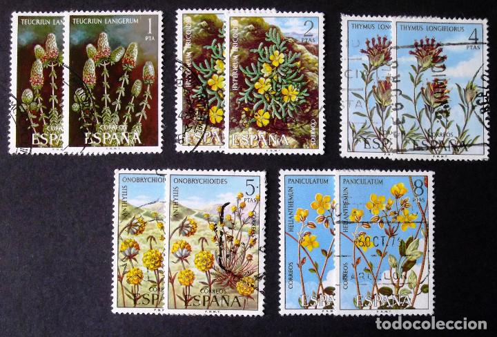 Sellos: 2220-4, DOS SERIES EN USADO. FLORA. - Foto 1