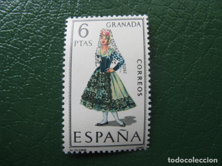 Sellos: 1968* traje regional de granada, edifil 1846 - Foto 1
