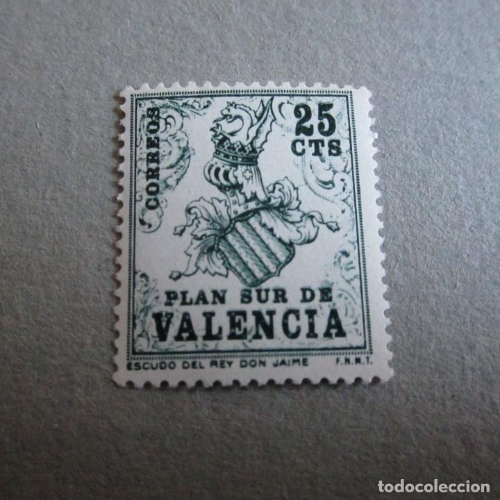 Sellos: ESPA&Ntilde;A VALENCIA 1963 EDIFIL N&ordm; 1**, PLAN SUR - Foto 1