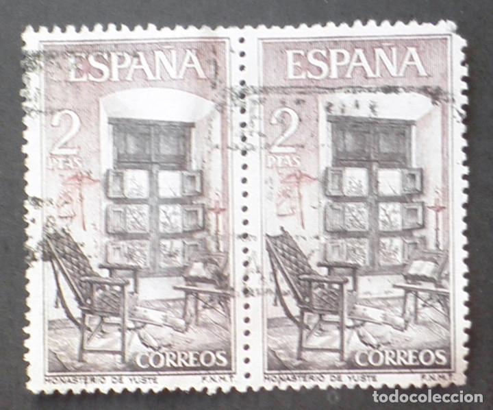 Sellos: 2 Sellos bloque Espa&ntilde;a 1965 Monasterio de Yuste C&aacute;ceres - Foto 1