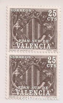 Sellos: ED. 10. PLAN SUR ESCUDO DE VALENCIA 1981. PAREJA SIN GOMA - Foto 1