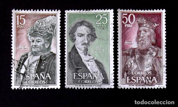 Sellos: 2071-3, SERIE EN USADO. PERSONAJES. - Foto 1