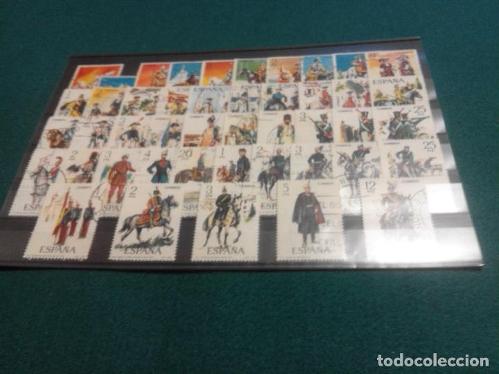 Stamps: UNIFORMES MILITARES - 9 SERIES COMPLETAS EN USADO
