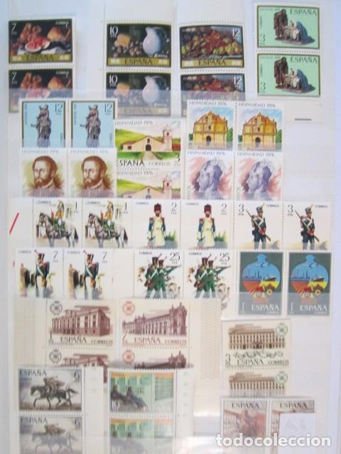 Sellos: 55 BLOQUES DE 2 SELLOS NUEVOS DE ESPA&Ntilde;A 1976 - Foto 2
