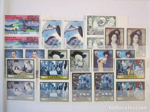 Sellos: 32 BLOQUES DE 2 SELLOS NUEVOS DE ESPA&Ntilde;A 1978 - Foto 2