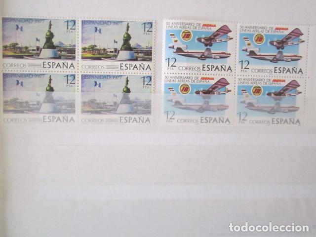 Sellos: 26 BLOQUES DE 4 + 1 DE 8 SELLOS NUEVOS 1977 - Foto 3